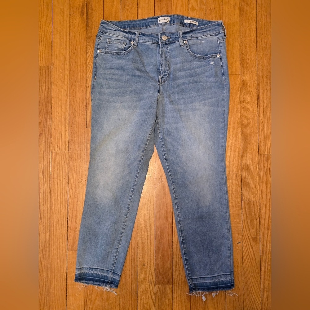 Wanderly Classic Cropped Blue Women's Jeans 12R - Picture 3 of 6